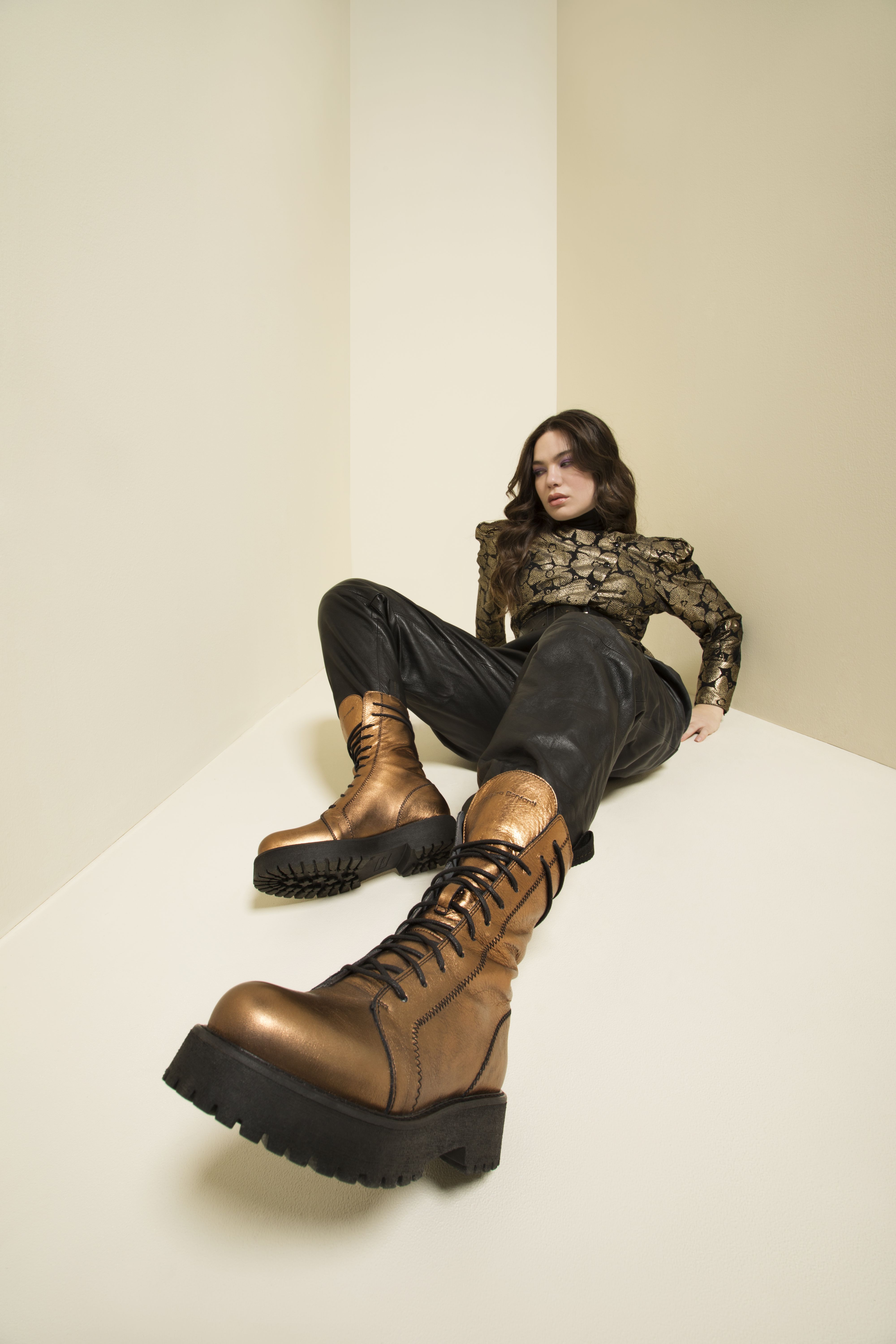 high boots, high quality boots design, winter boots made in italy.